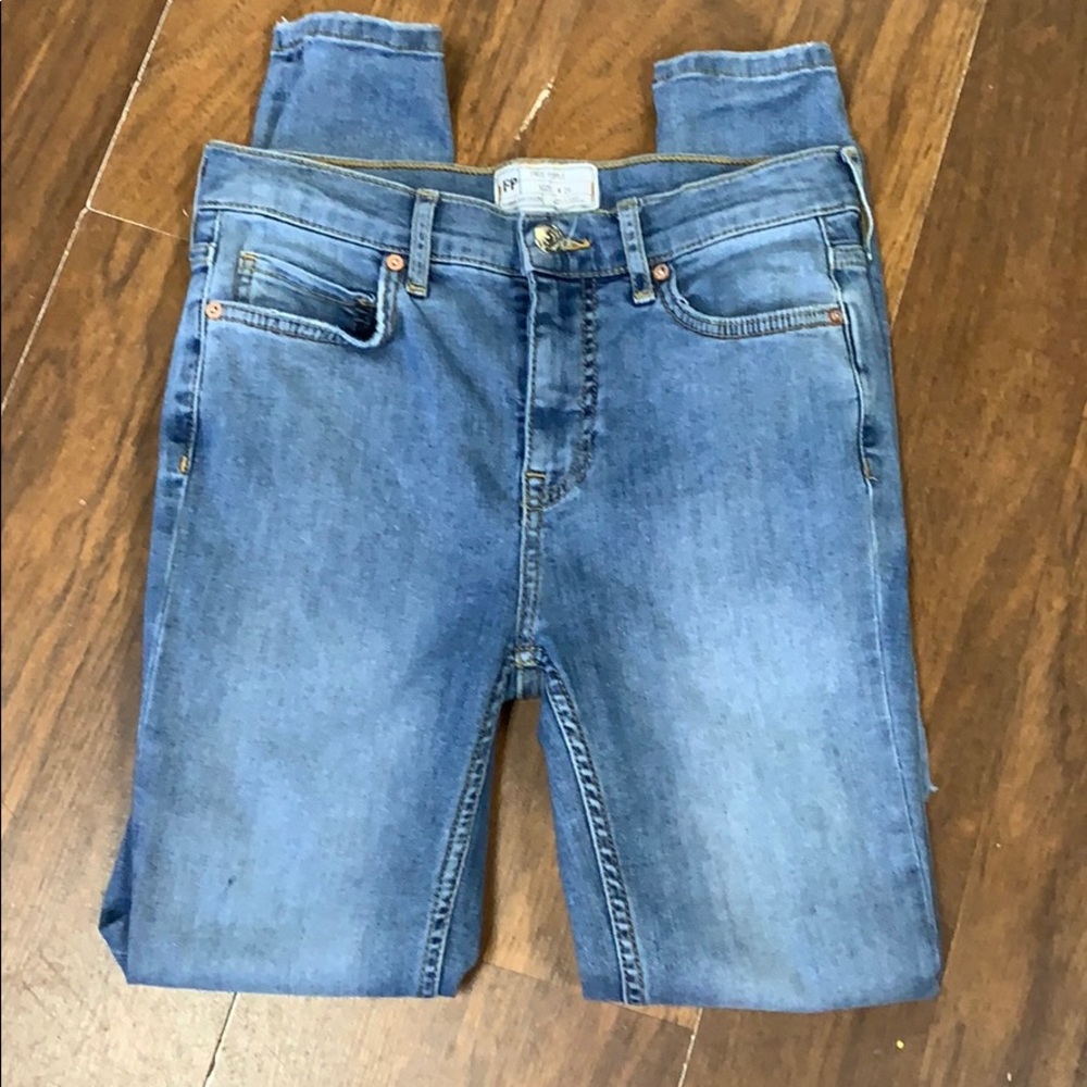 Free people skinny jeans size 26